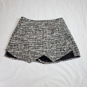 Aqua Women skort size XS